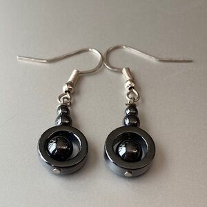 Vintage hematite stone circle ⭕️ & ball Dangle pierced Earrings